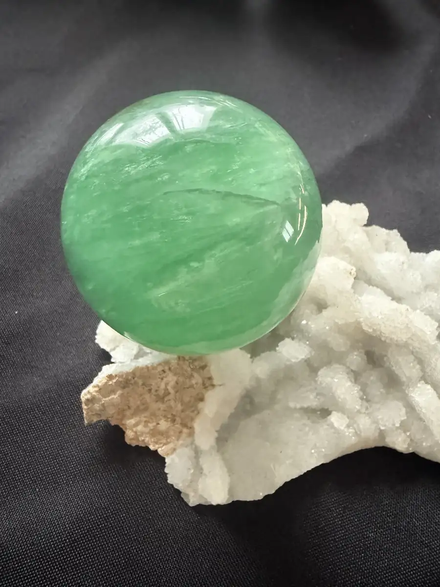 Sphère fluorite verte
